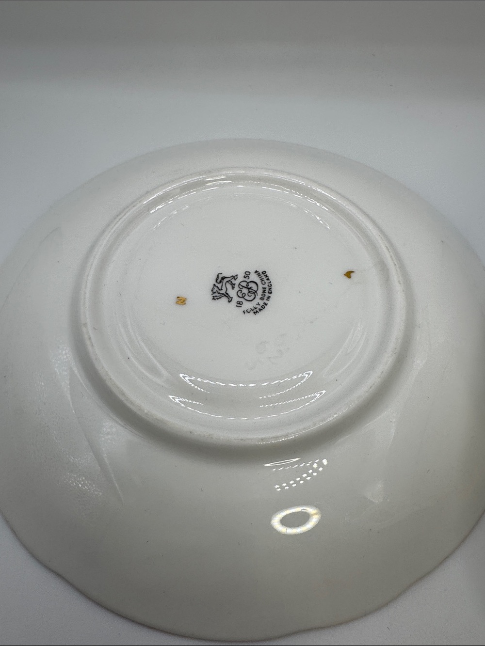 Vintage EB Foley Heavy Gold Butterfly Teacup & Saucer Set - Picture 5 of 5